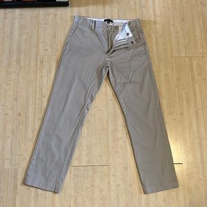 Banana Republic Chino